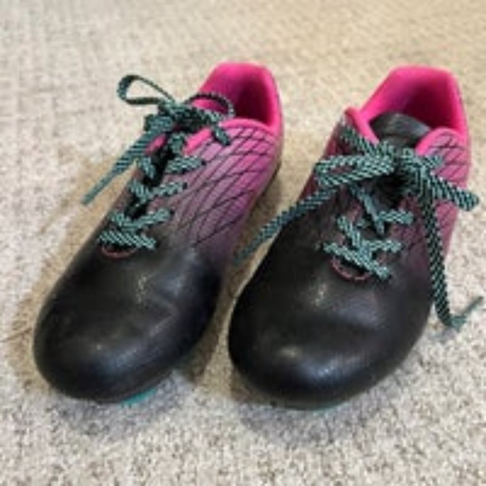 Girls Soccer Cleats